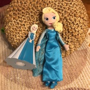 Elsa  plush doll (Disney Collection) and Piggy bank
